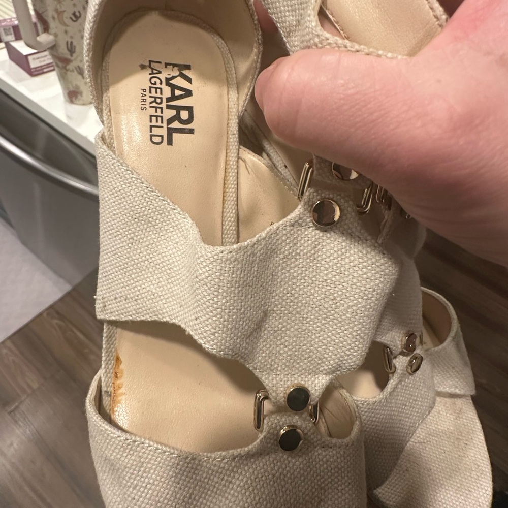 Karl Lagerfeld Women's Beige Sandals